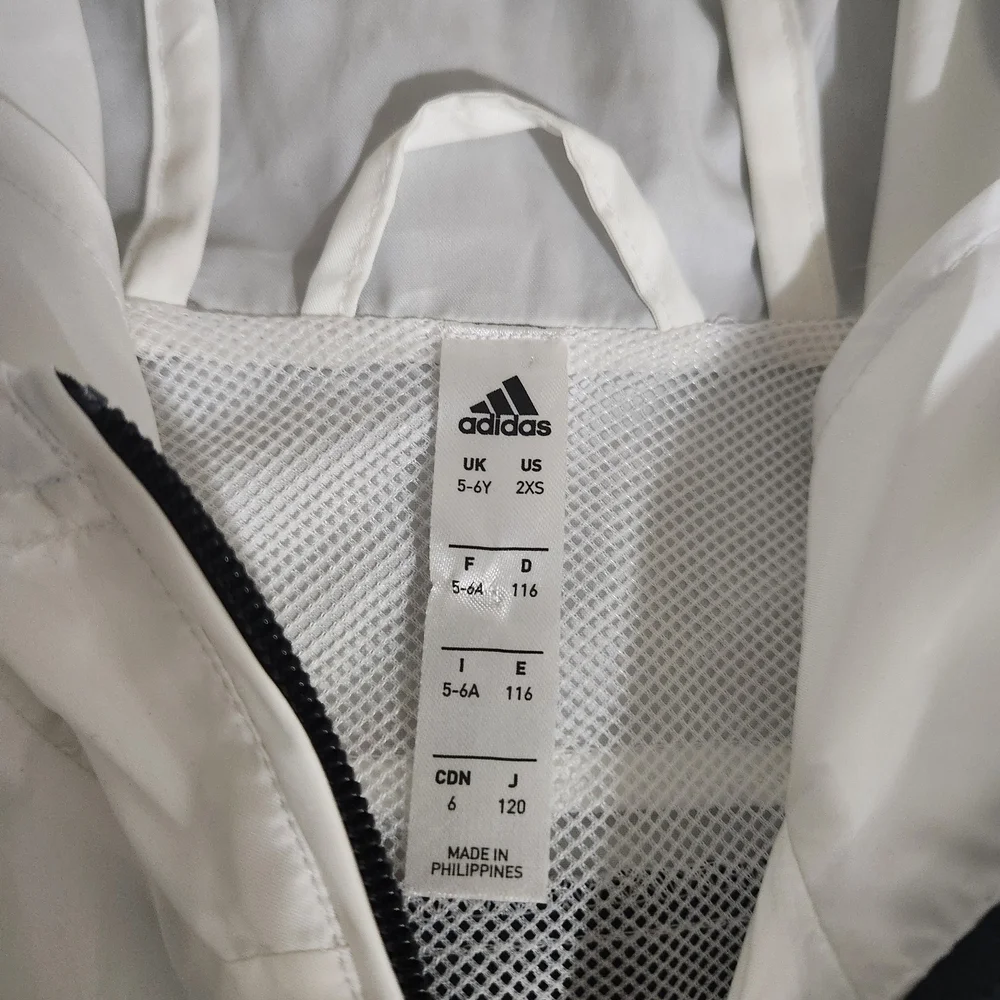 NWOT Adidas Boys' Original Tiro Hooded Windbreaker Jacket Black White 2XS